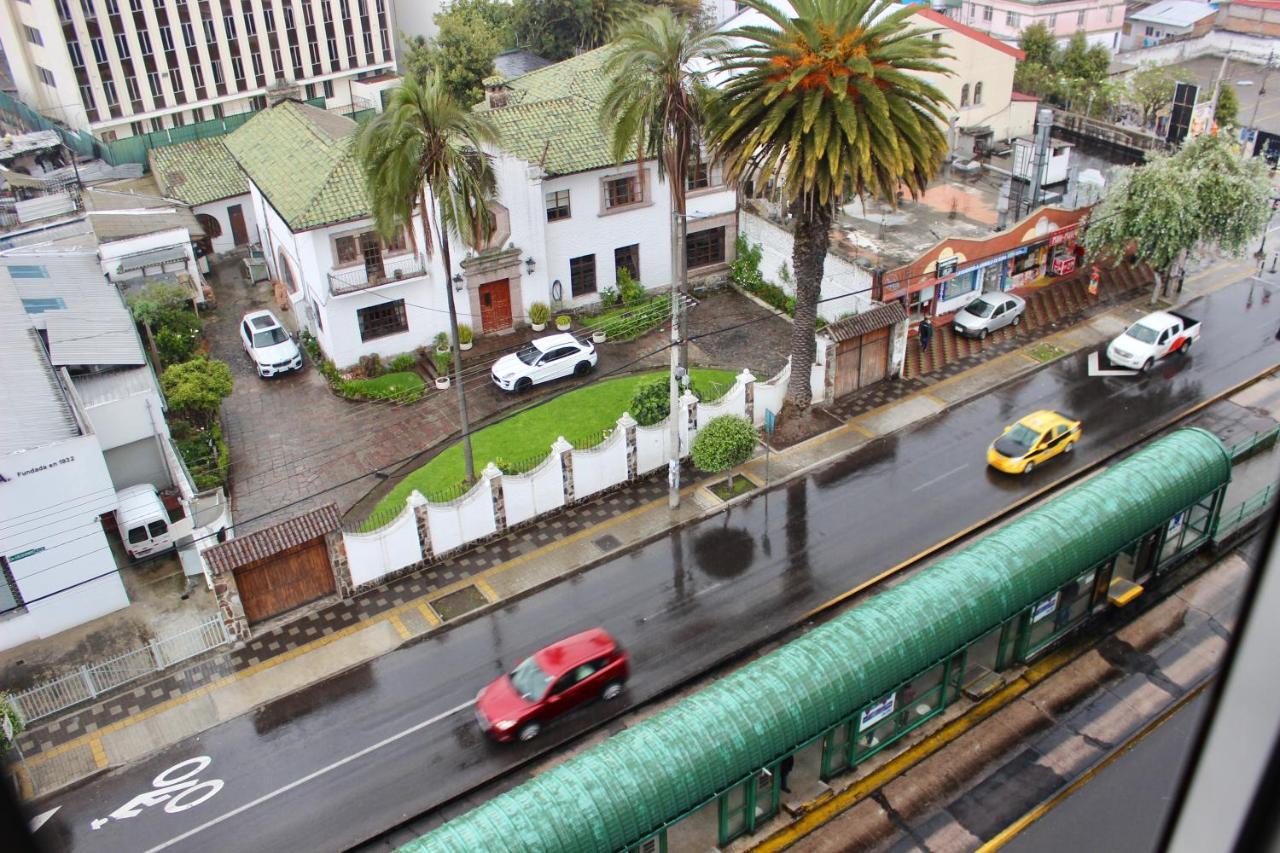 Hotel 6 De Diciembre Quito Extérieur photo