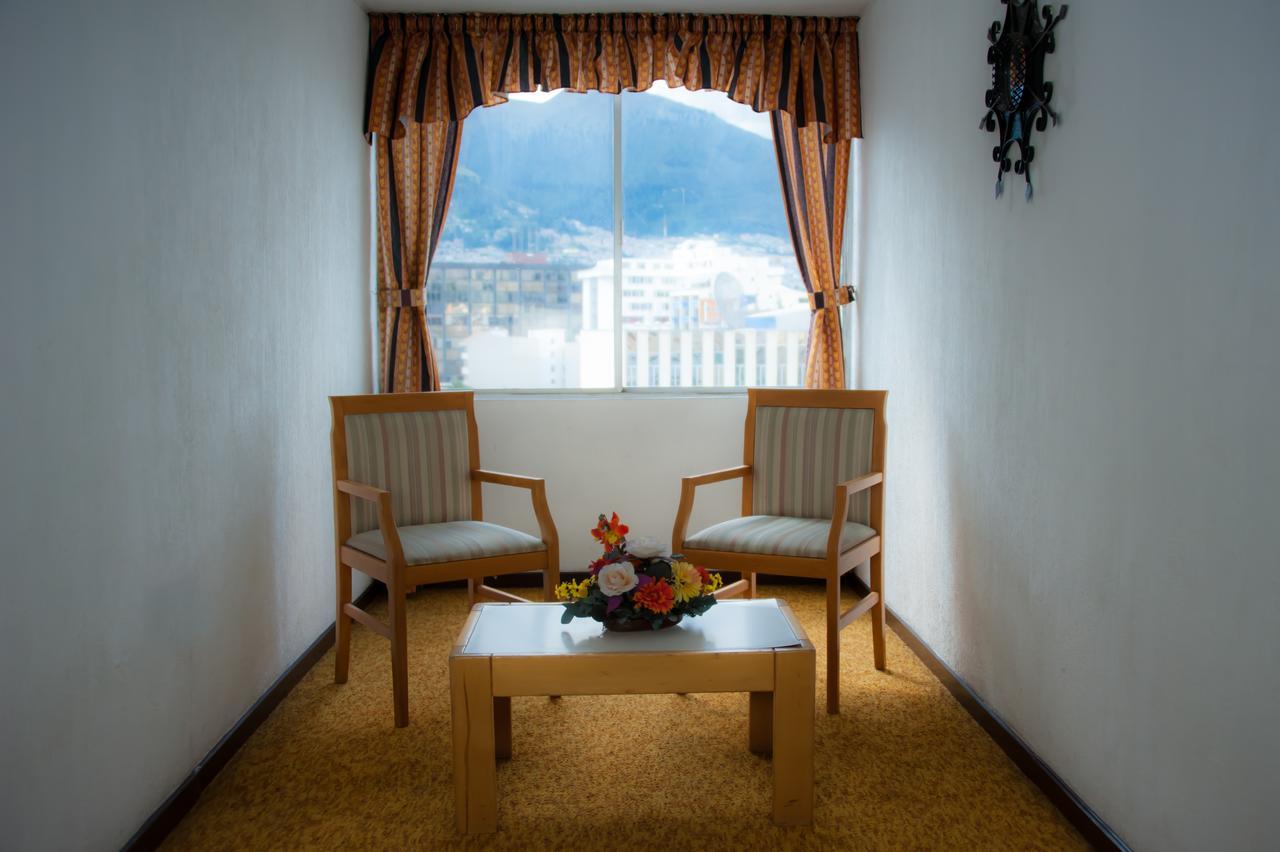 Hotel 6 De Diciembre Quito Extérieur photo